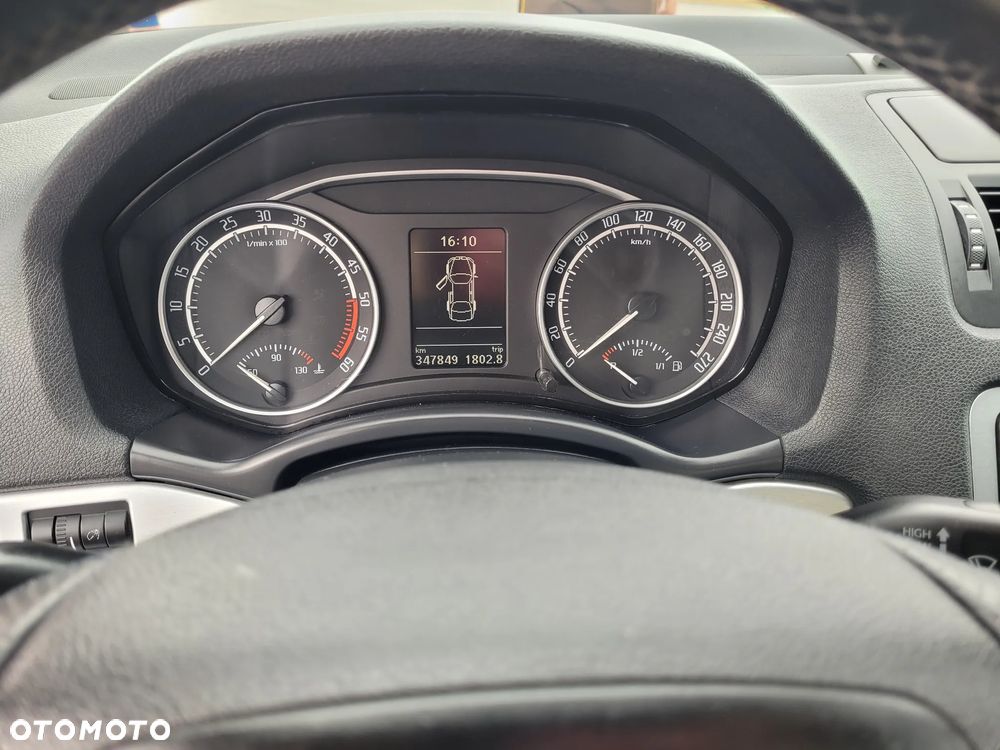Skoda Octavia 2.0 TDI DPF RS - 8