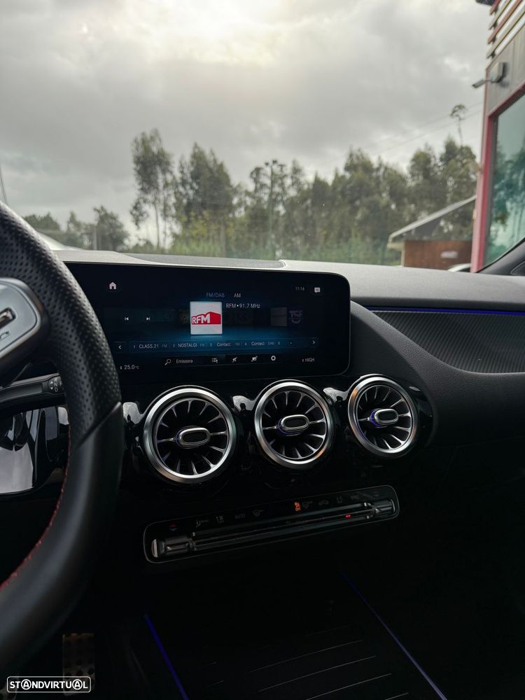 Mercedes-Benz B 180 - 10