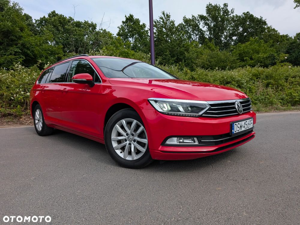 Volkswagen Passat 1.6 TDI SCR DSG Comfortline - 11