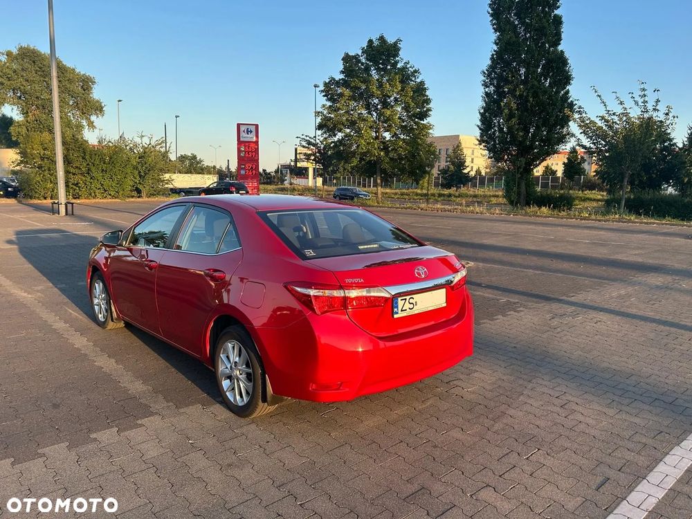 Toyota Corolla 1.6 Active - 5