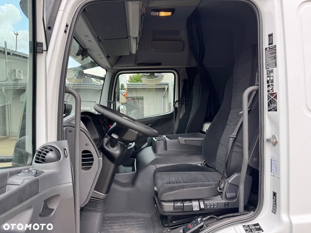 Mercedes-Benz ATEGO - 27