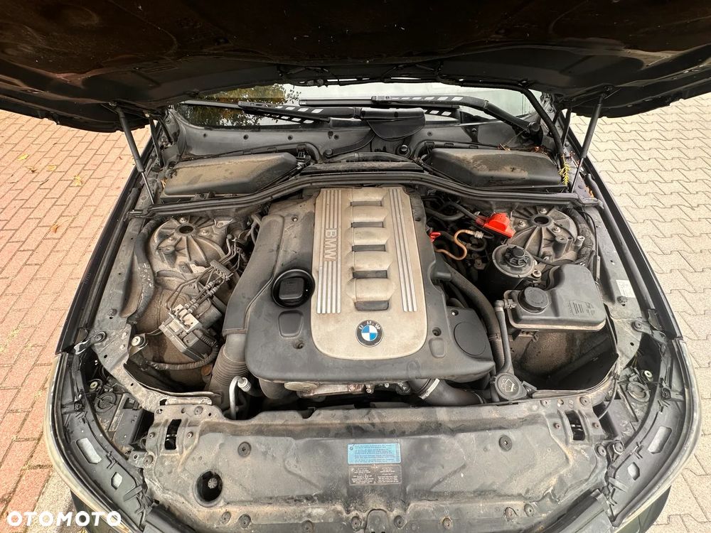BMW Seria 5 - 38