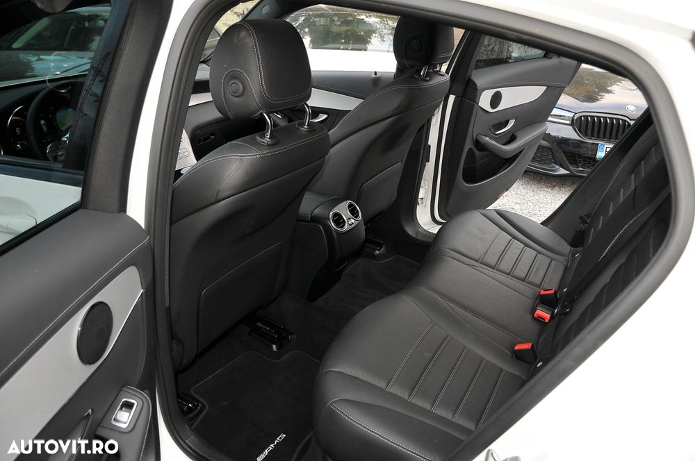 Mercedes-Benz GLC Coupe 300 d 4Matic 9G-TRONIC AMG Line - 30