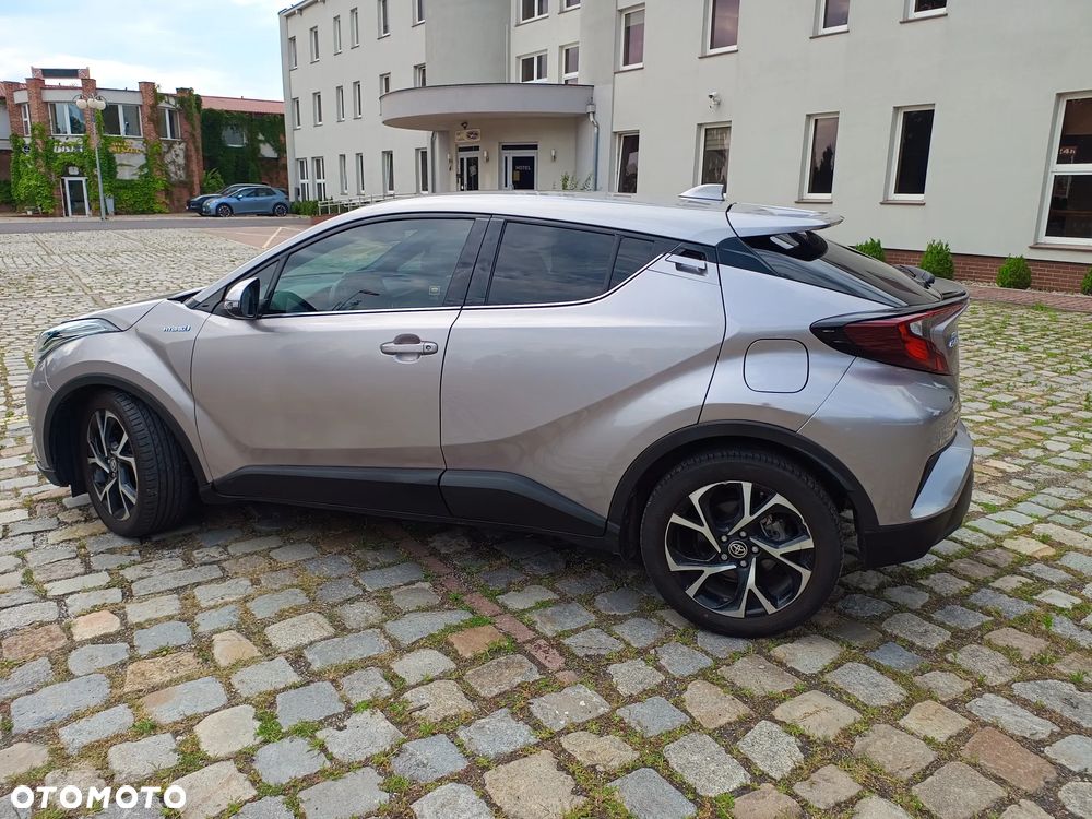 Toyota C-HR - 13