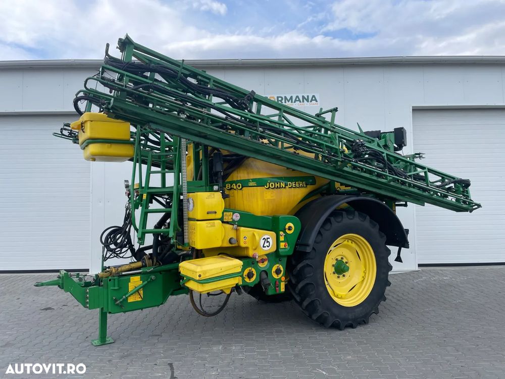 John Deere 840 - 14