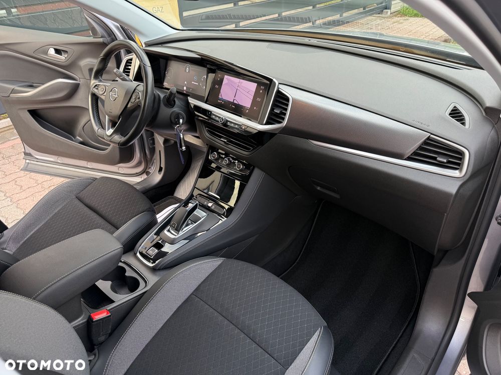 Opel Grandland 1.5 D Automatik Business Elegance - 28