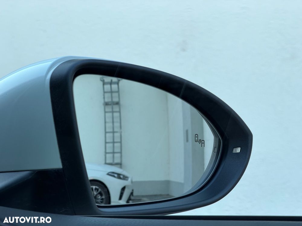 Volkswagen Golf 2.0 TDI DSG GTD - 27
