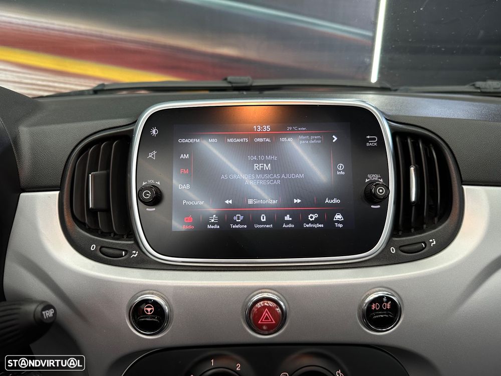 Fiat 500C 1.0 Hybrid Connect - 24