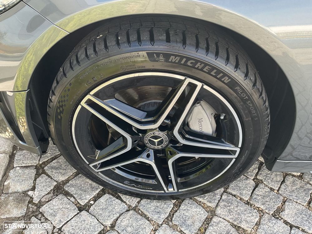 Mercedes-Benz C 300 de AMG Line - 14