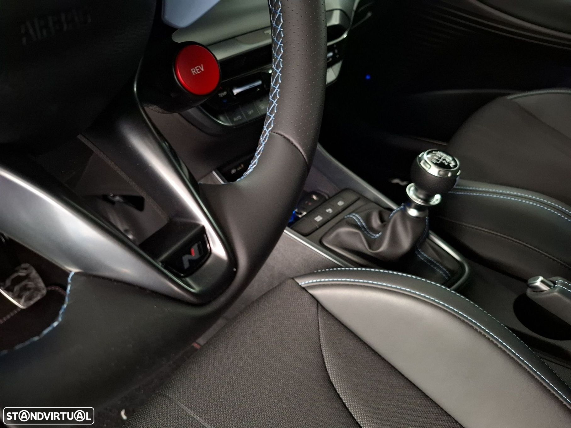 Hyundai i20 N 1.6 T-GDi Performance Pack - 25