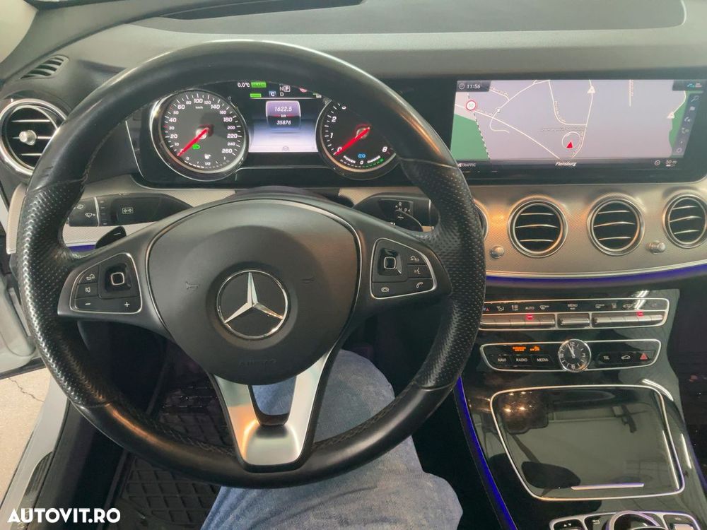 Mercedes-Benz E 350e 9G-TRONIC Exclusive - 3