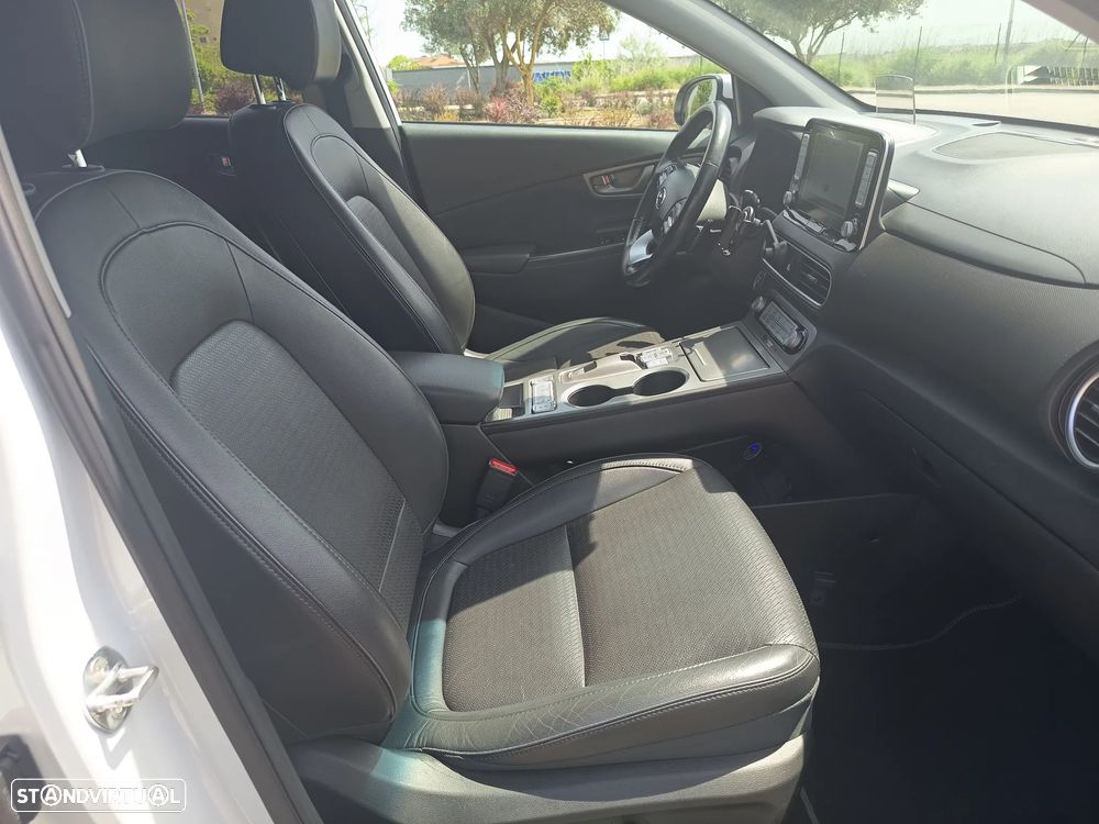 Hyundai Kauai 64 kWh Premium+LED - 10