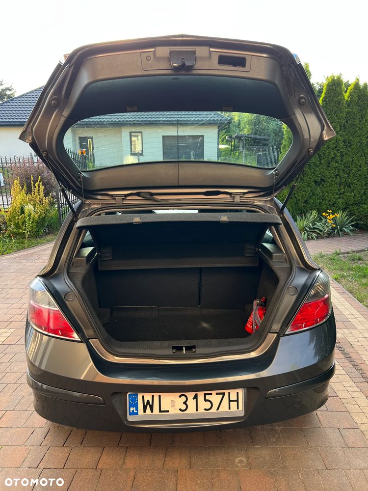 Opel Astra 1.6 - 12