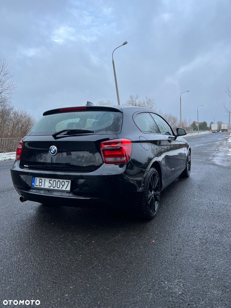 BMW Seria 1 114d - 5