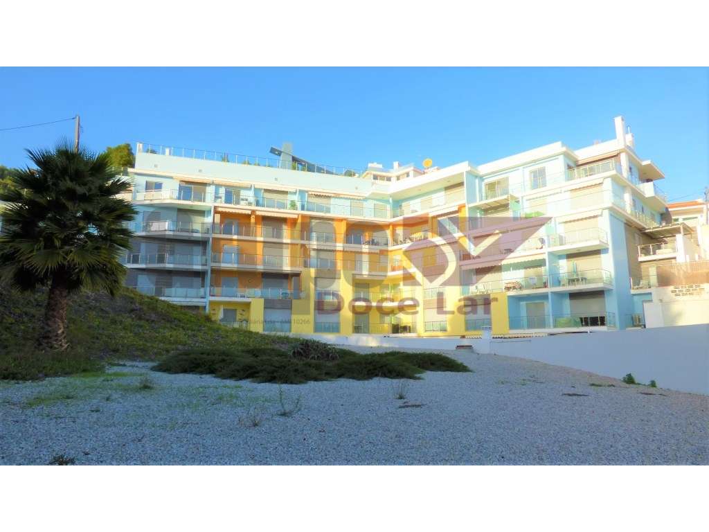 Apartamento T3 com Piscina e Jacuzzi em Sesimbra - Grande imagem: 3/36