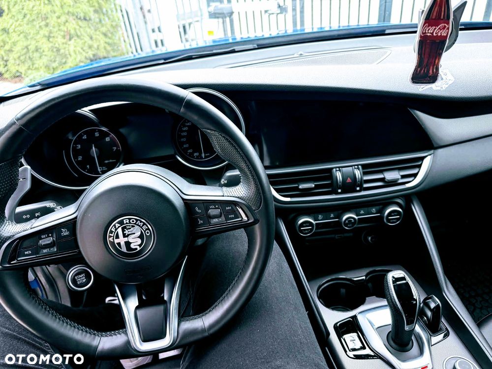 Alfa Romeo Giulia 2.0 Turbo Veloce Q4 - 17