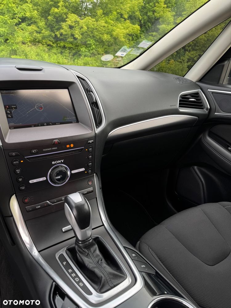 Ford S-Max 2.0 TDCi Titanium PowerShift - 21