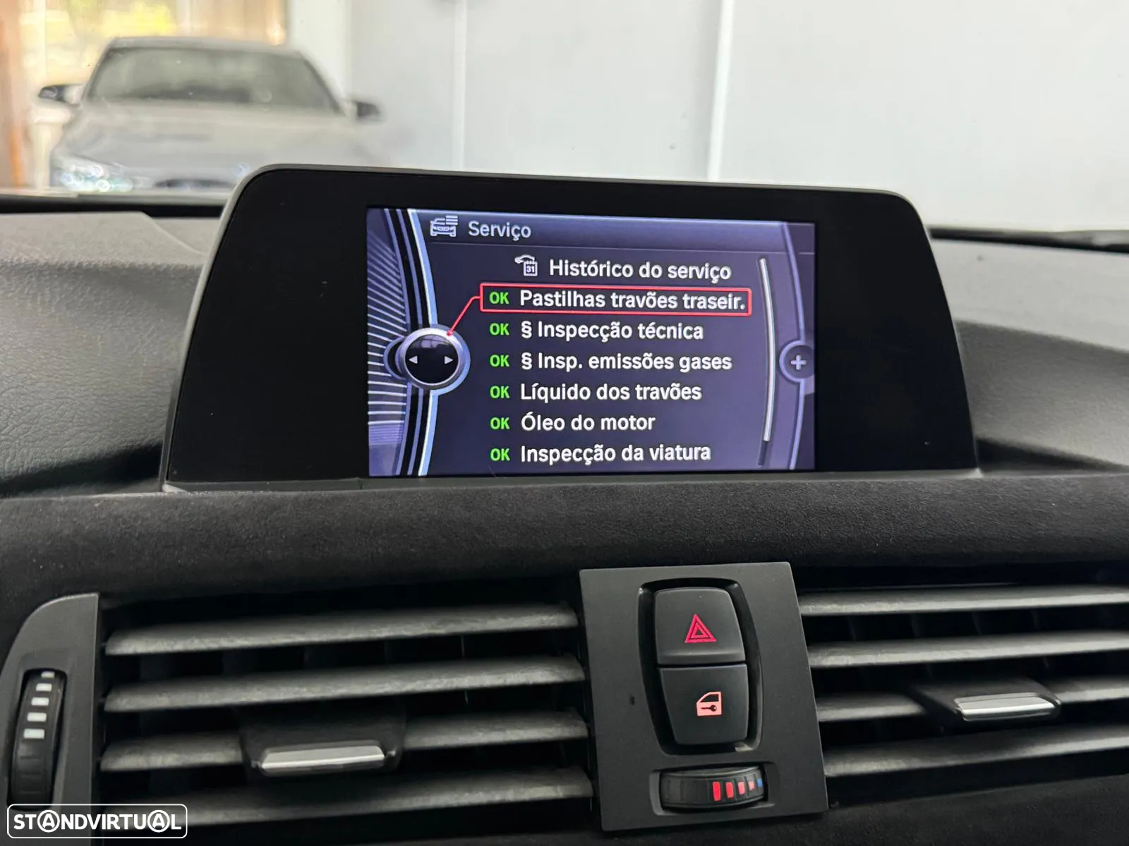BMW 320 d EfficientDynamics Auto - 30