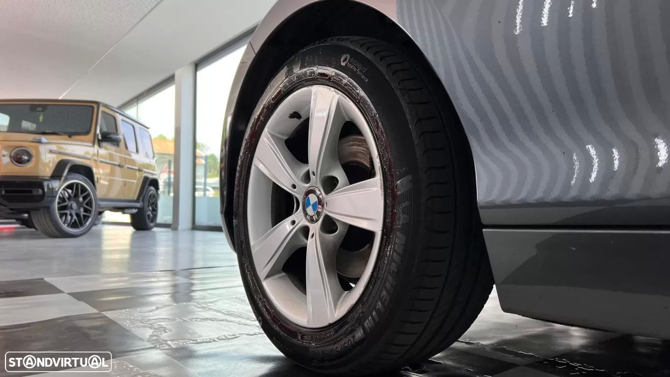 BMW 116 d EDynamics Line Sport - 6