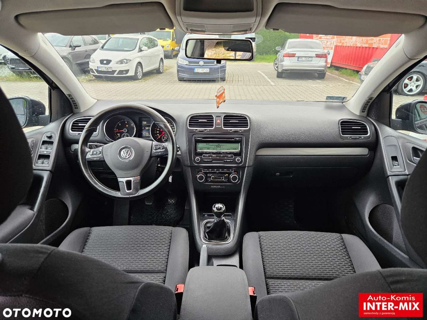 Volkswagen Golf - 29