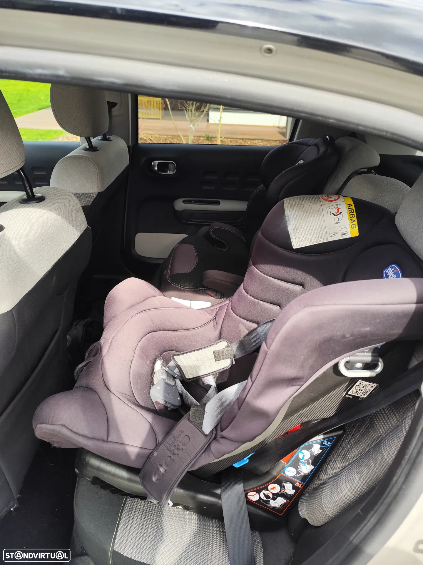 Citroën C3 1.2 PureTech Shine EAT6 - 12
