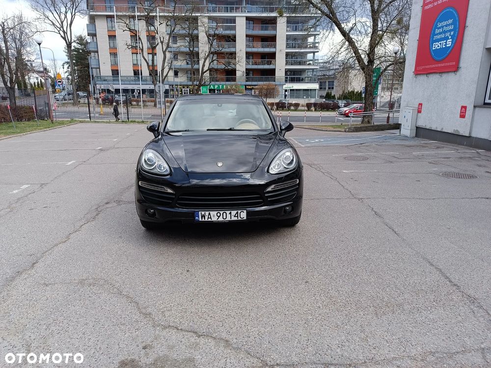 Porsche Cayenne - 12