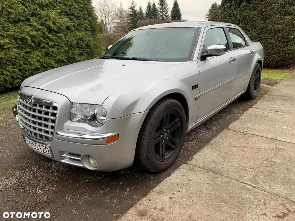 Chrysler 300C 5.7 V8 HEMI Automatik - 2