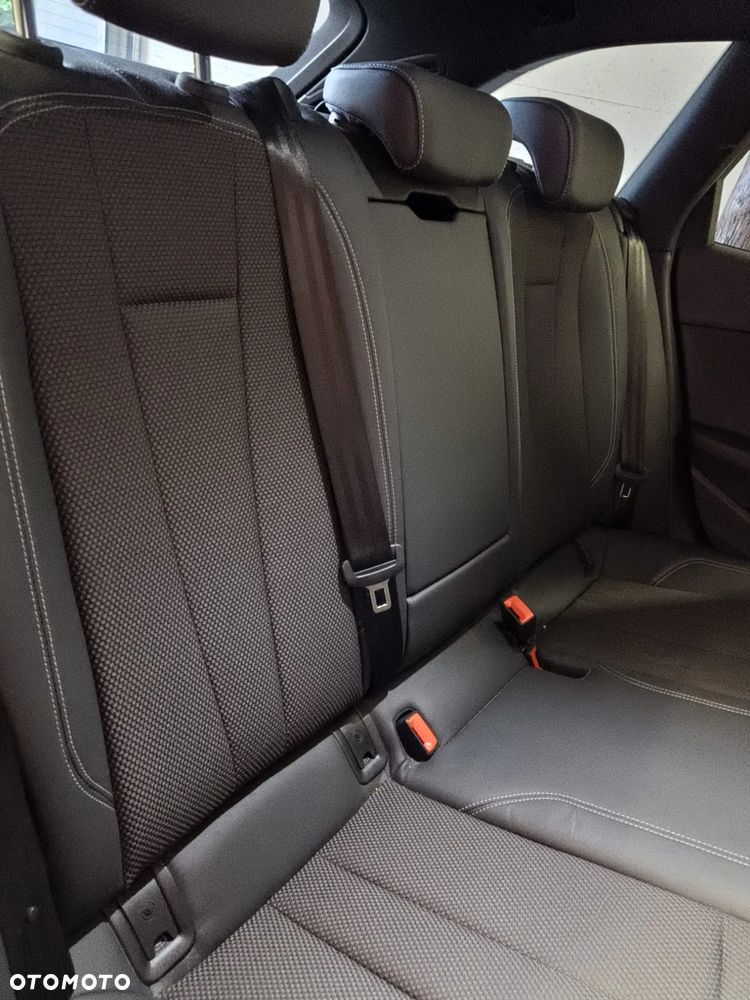 Audi A4 Avant 40 TDI mHEV Quattro S Line S tronic - 15