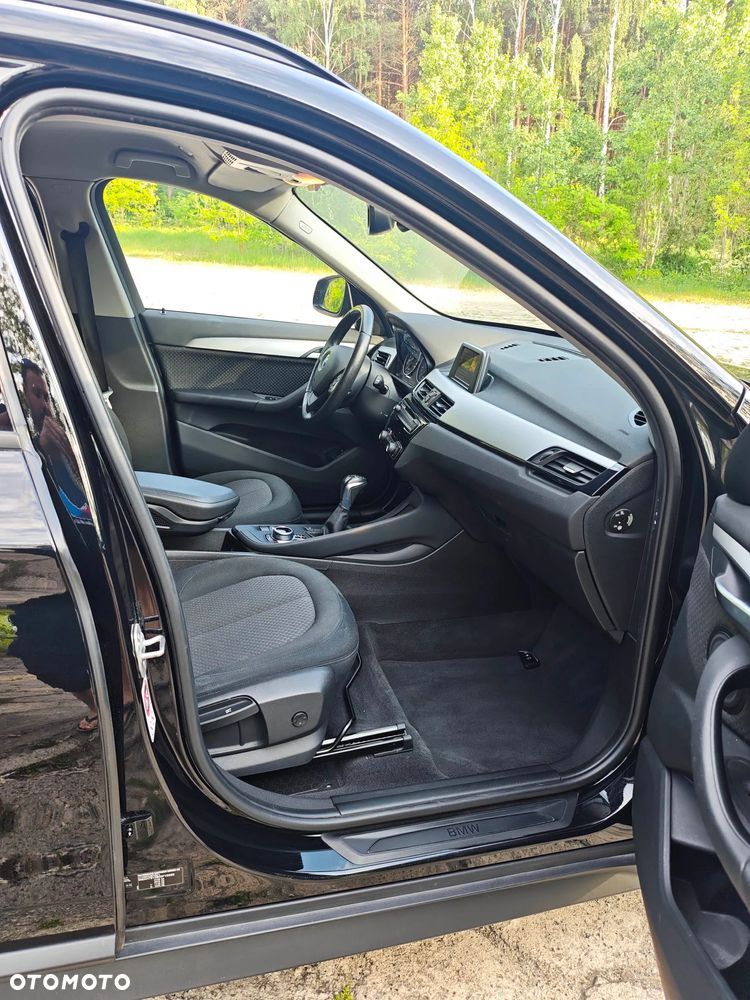 BMW X1 xDrive18d Advantage sport - 25