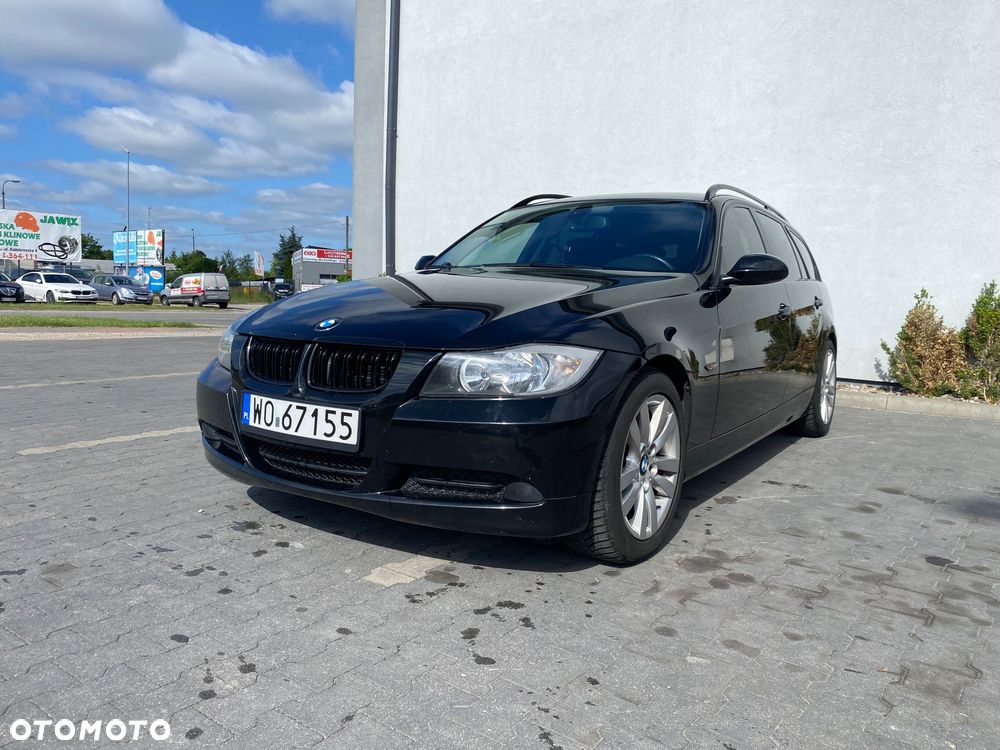BMW Seria 3 318d - 2