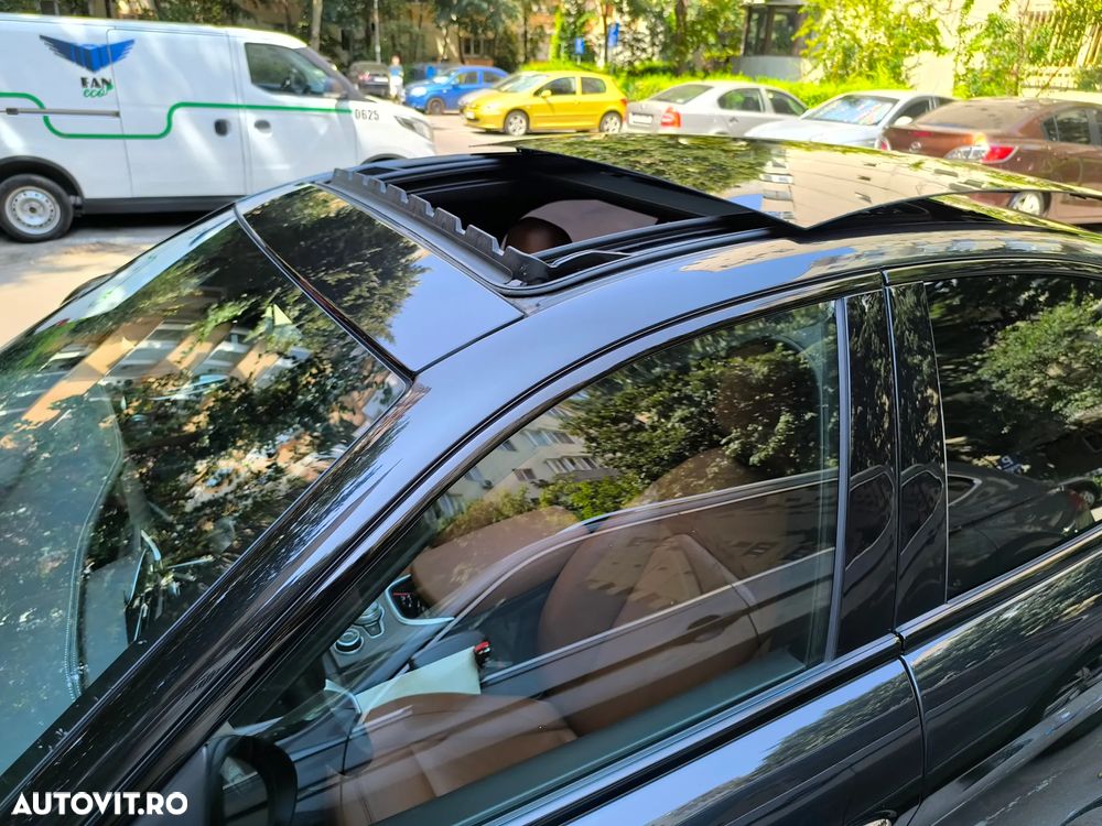 Alfa Romeo Giulia 2.0 Turbo AWD AT8 Veloce - 12