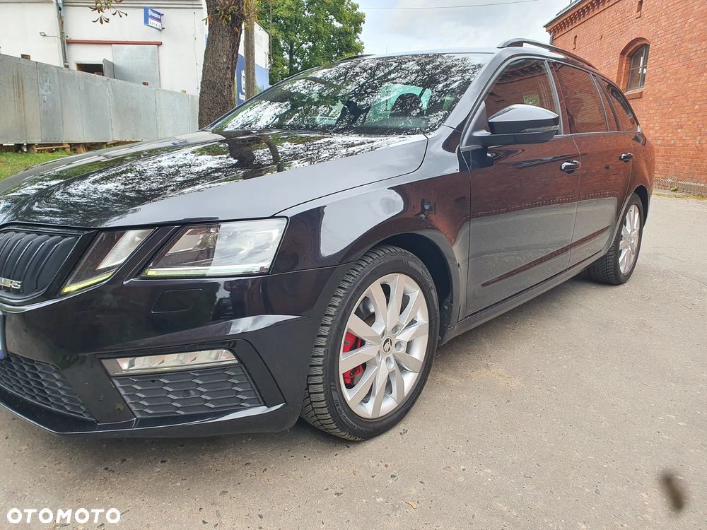 Skoda Octavia 2.0 TDI 4x4 DSG RS - 9