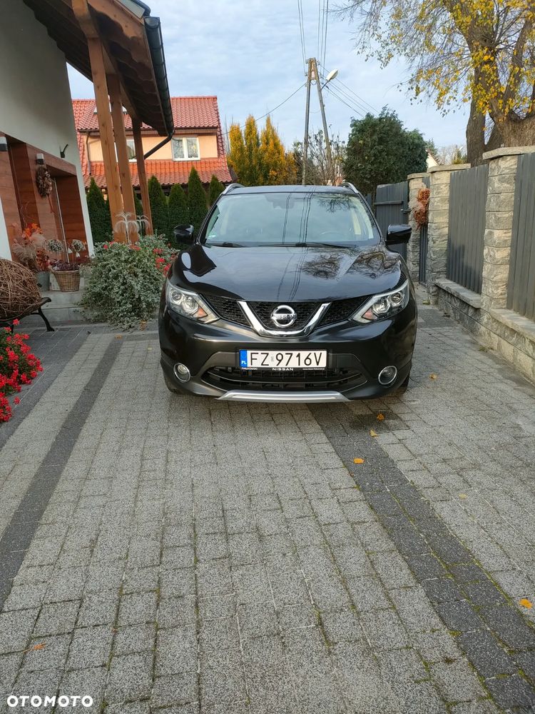 Nissan Qashqai 1.6 DCi Black Edition EU6 - 1