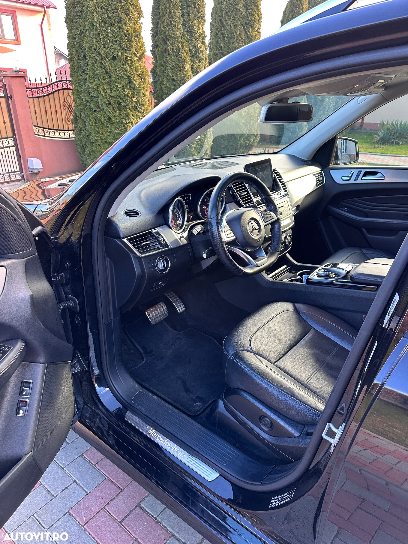 Mercedes-Benz GLE 350 d 4MATIC - 8