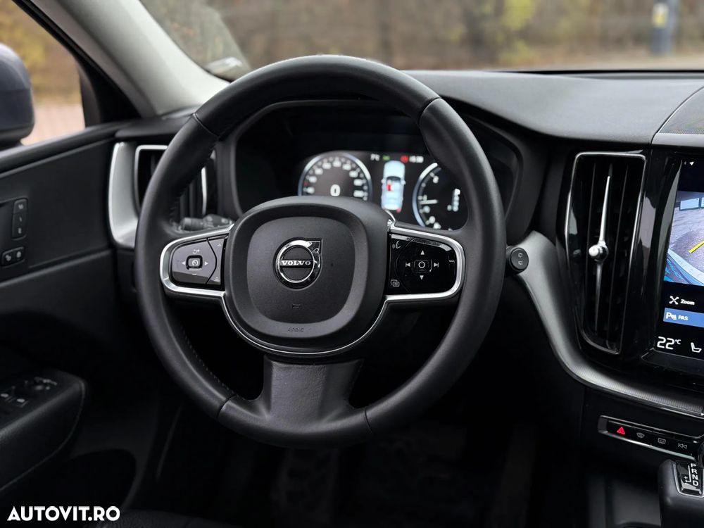 Volvo XC 60 D5 AWD Geartronic Inscription - 12