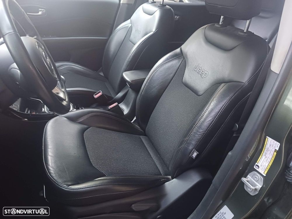 Jeep Compass 1.6 M-Jet Limited - 32