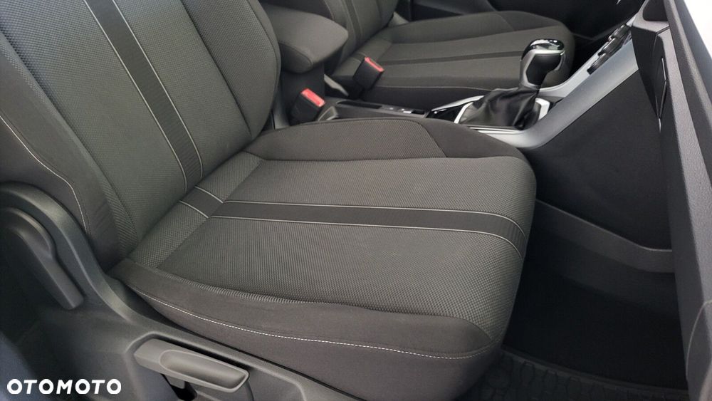 Volkswagen T-Roc - 15