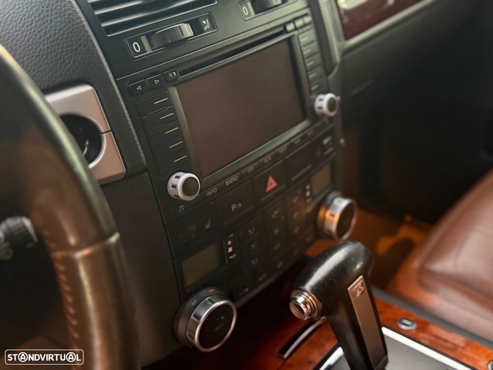 VW Touareg 5.0 TDi V10 Tiptronic - 16