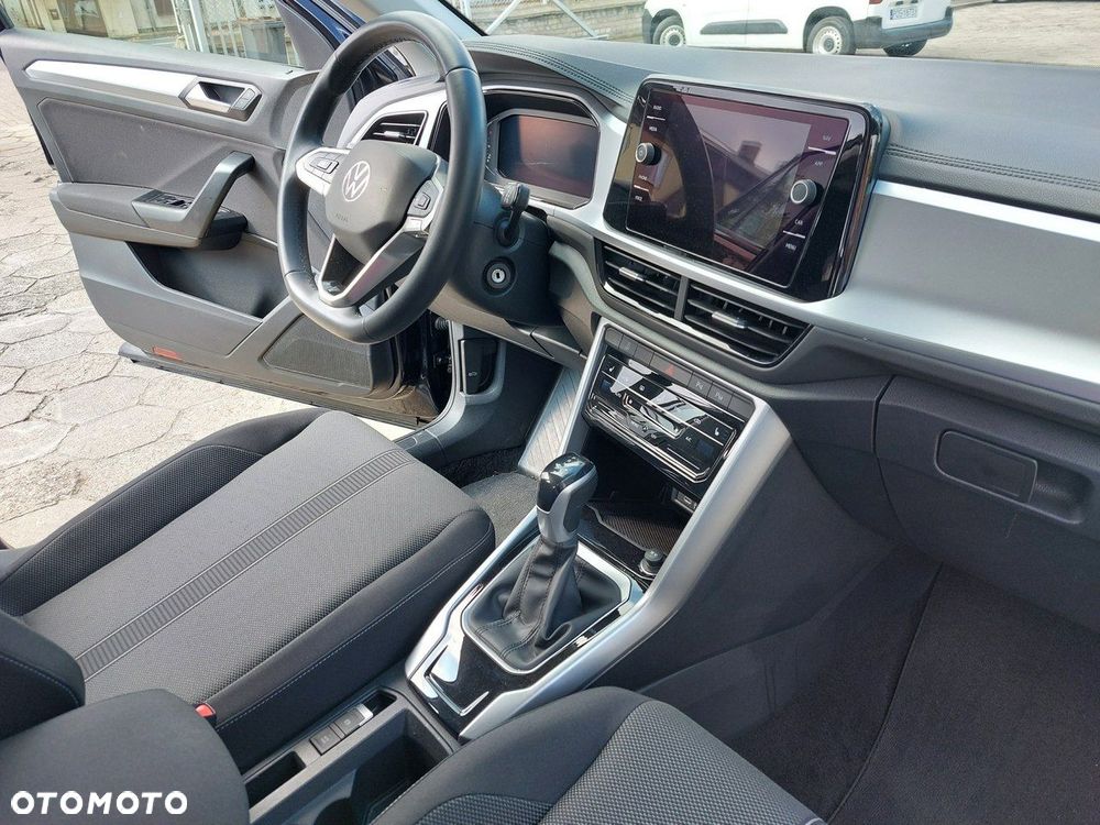 Volkswagen T-Roc - 12