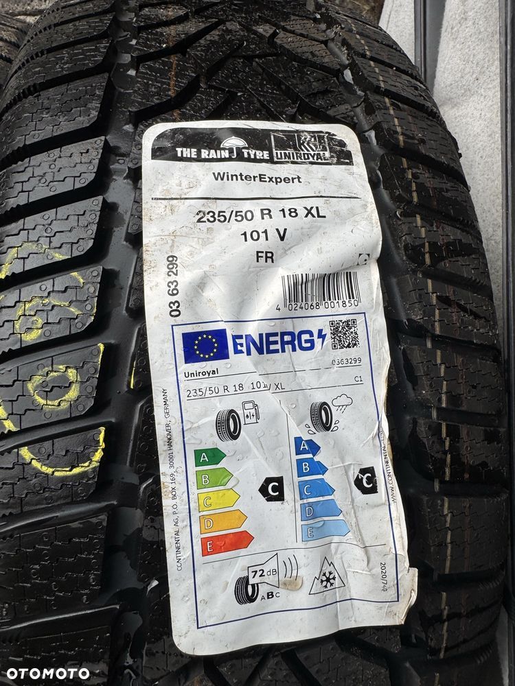 Nowe opony zimowe 235/50/18 Uniroyal 2 sztuki 25r - 4