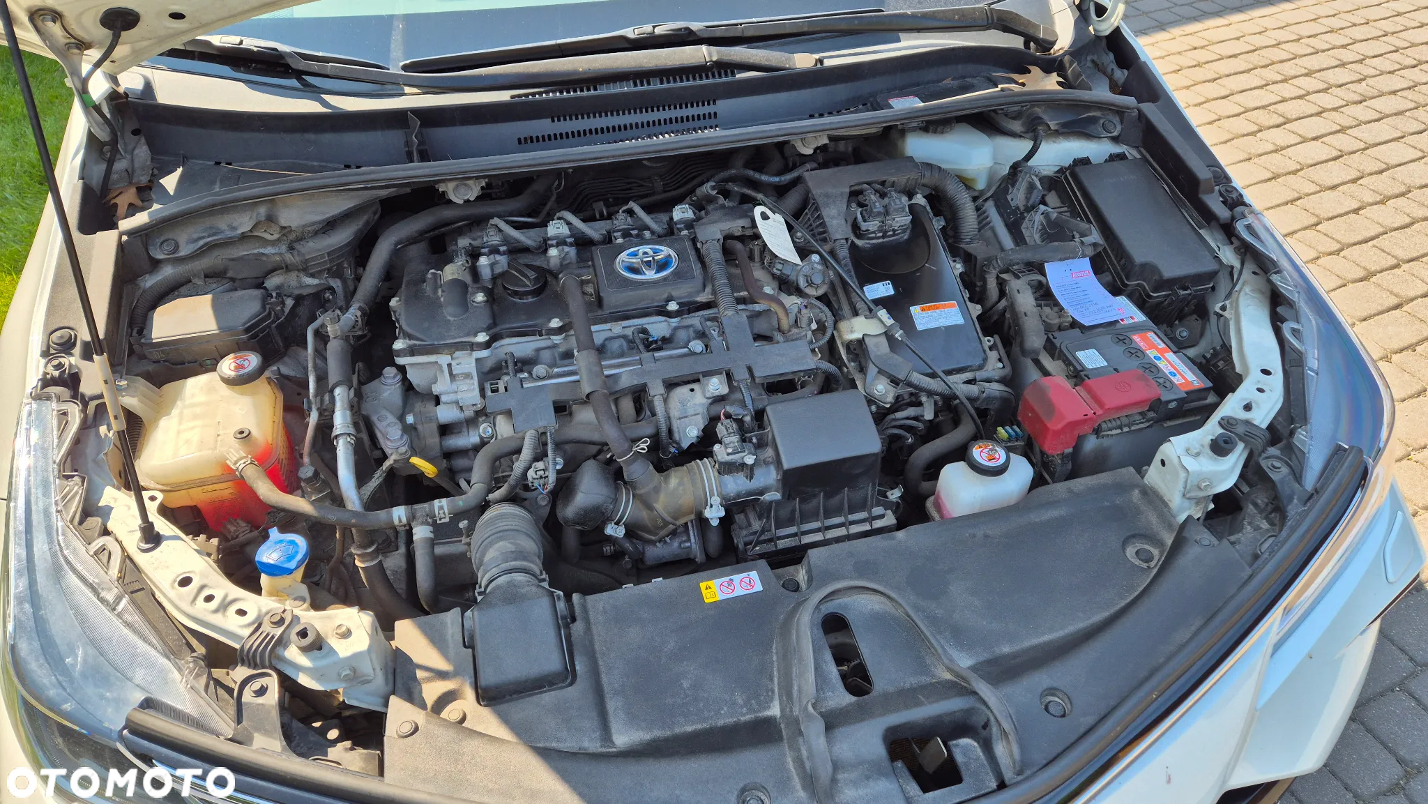 Toyota Corolla 1.8 Hybrid Executive - 15