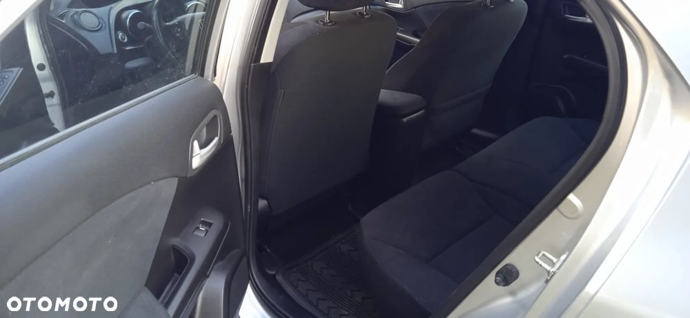 Honda Civic 1.4 i-VTEC Sport - 11