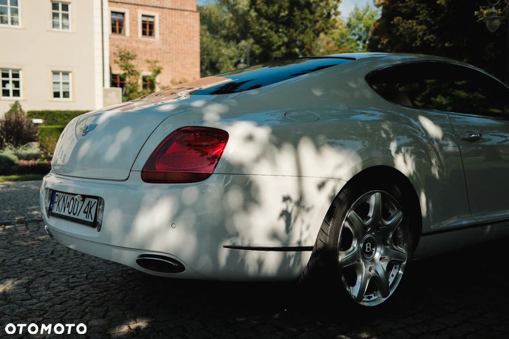 Bentley Continental GT Standard - 17