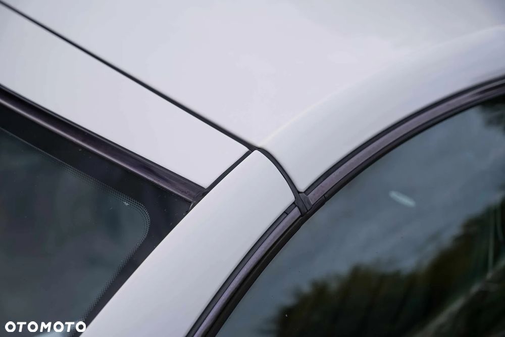 Mercedes-Benz SL - 11