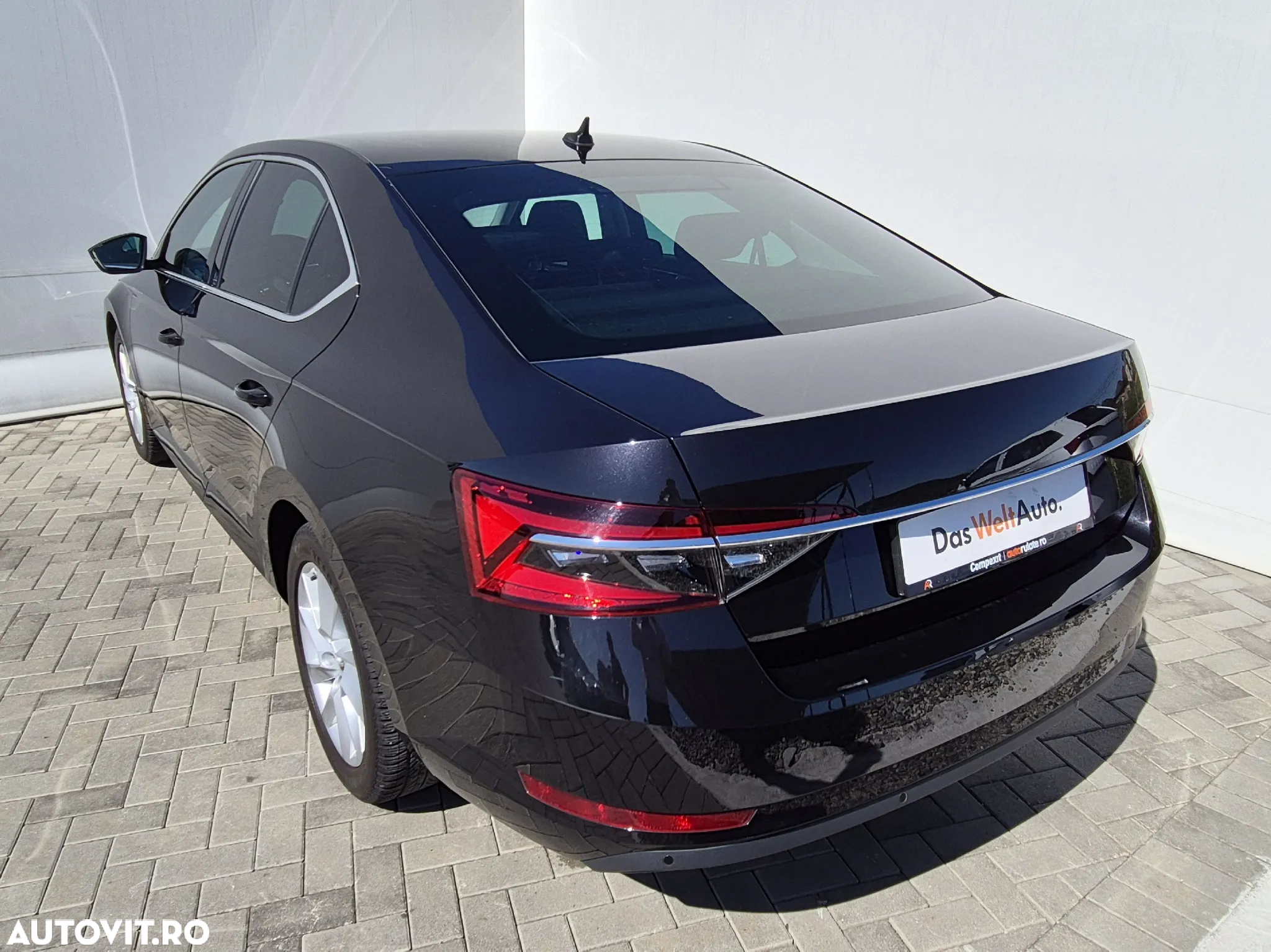 Skoda Superb 1.5 TSI DSG Ambition - 3