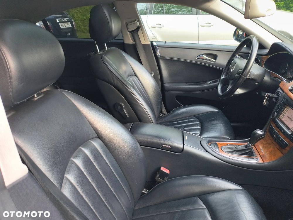 Mercedes-Benz CLS 350 - 26
