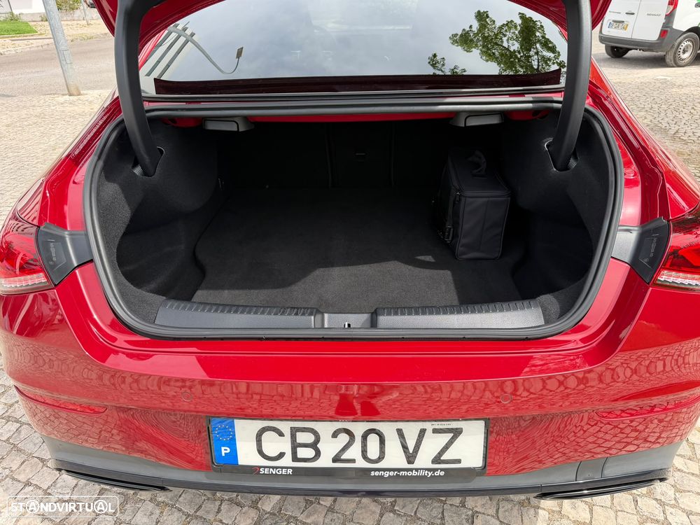 Mercedes-Benz CLA 250 e 8G-DCT AMG Line - 24