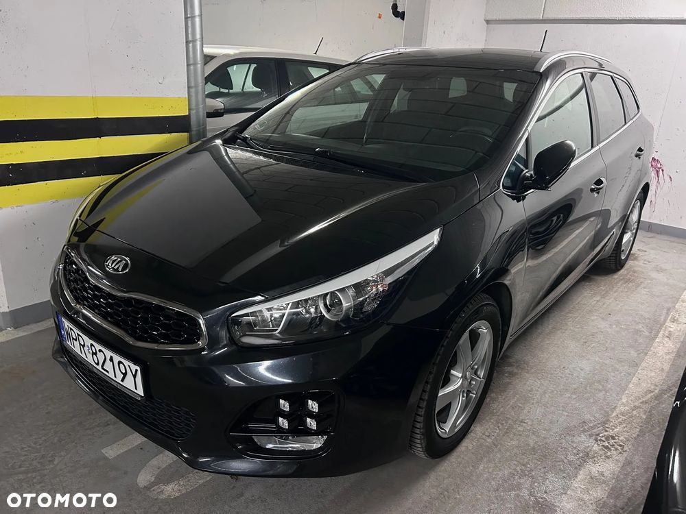 Kia Ceed 1.6 CRDi GT Line - 10