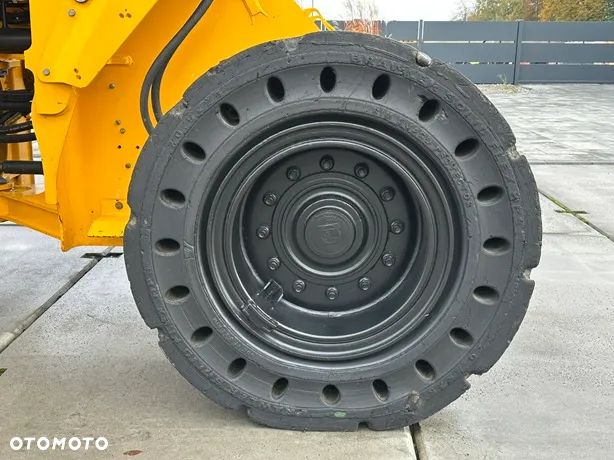 JCB 437 S5 WasteMaster - 22