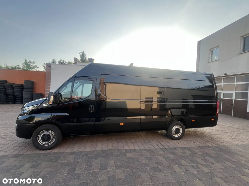 Iveco 35s18 - 8